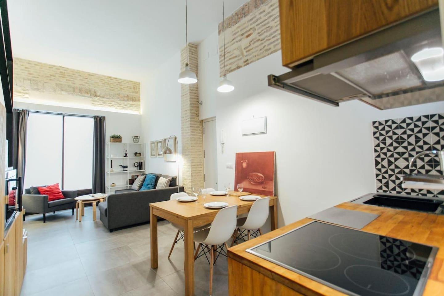 Amplio Apartamento De Diseno Precioso De Estilo Sevillano En Pleno Centro Экстерьер фото