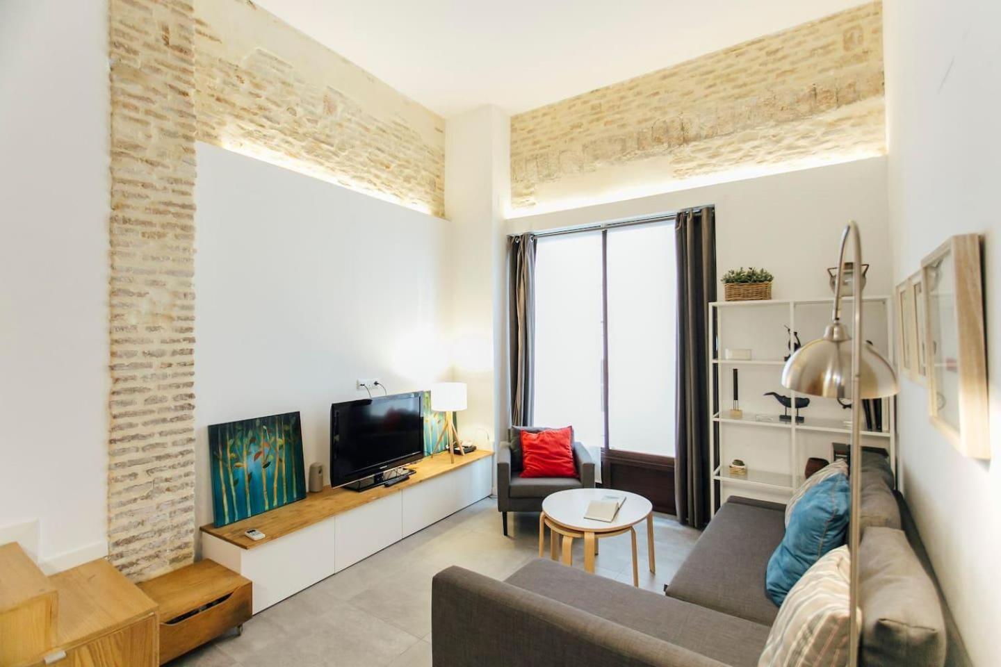 Amplio Apartamento De Diseno Precioso De Estilo Sevillano En Pleno Centro Экстерьер фото